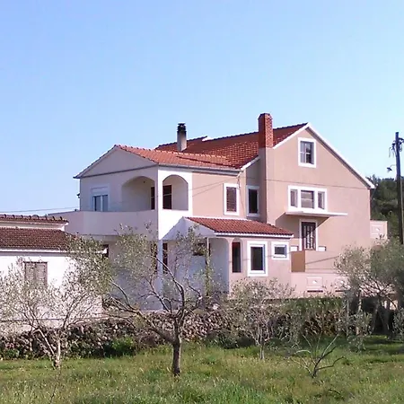 Apartment Zvonko Ortulan